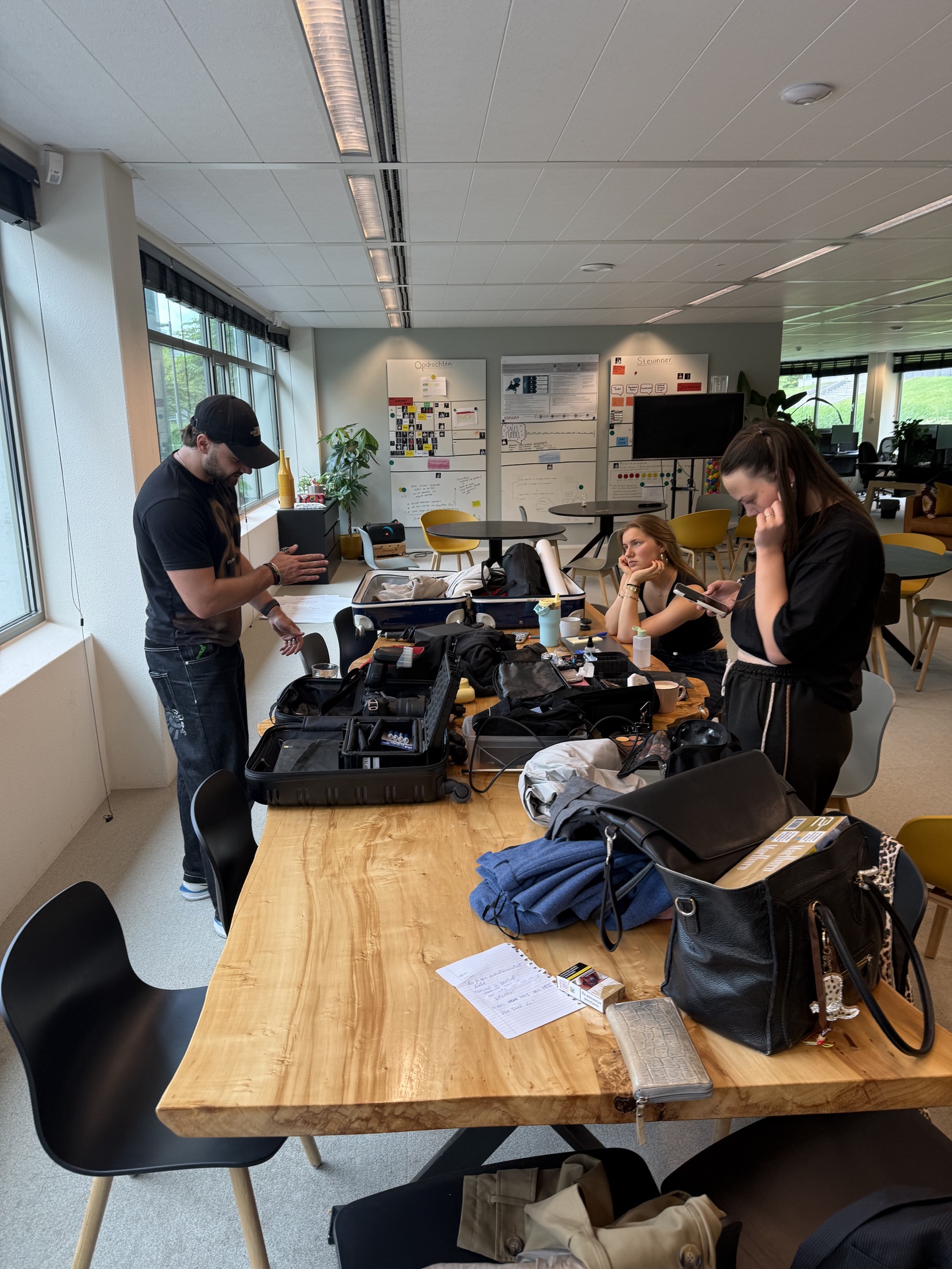Behind the scenes of The Mental Receipt 02